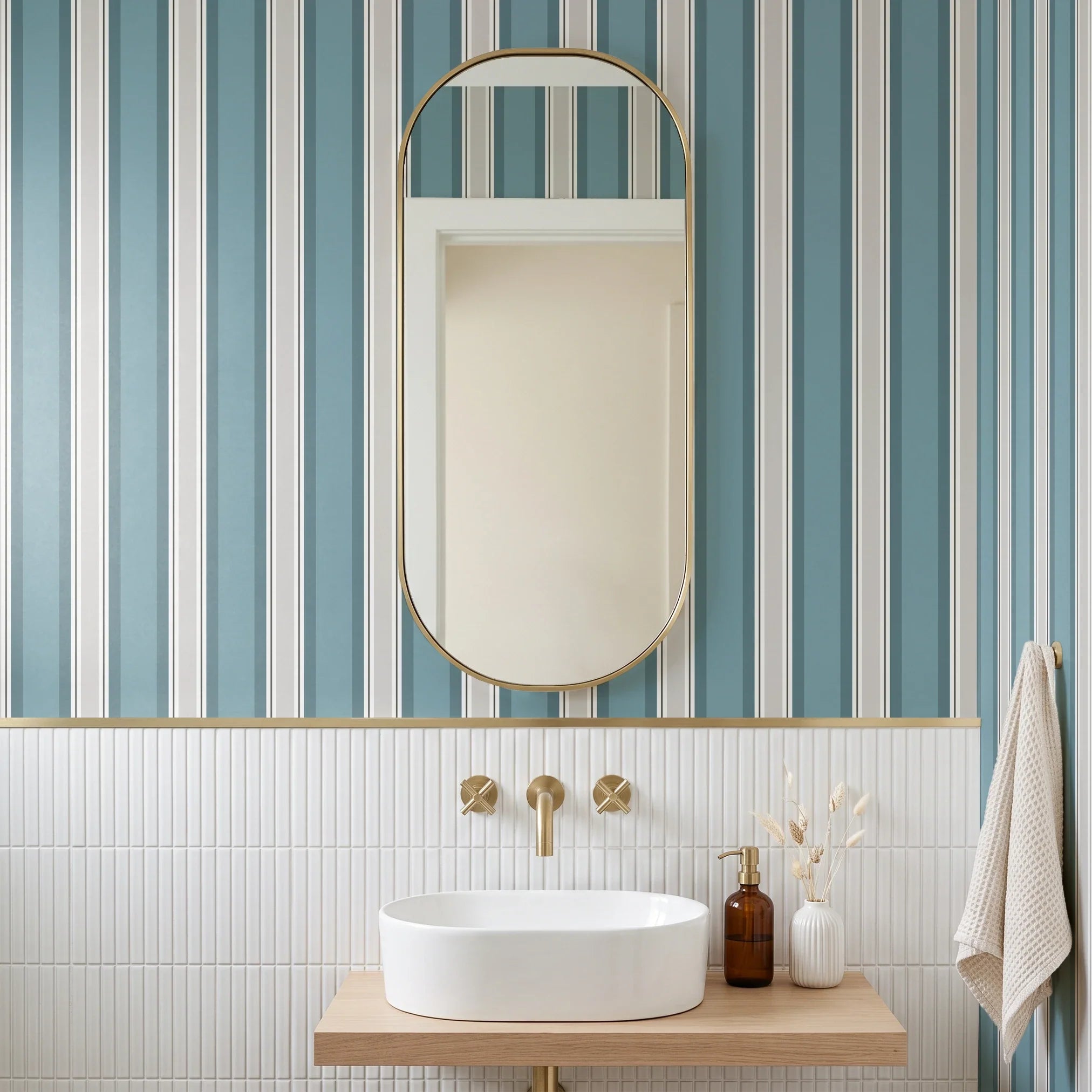 Mod Stripes, Dove Wallpaper